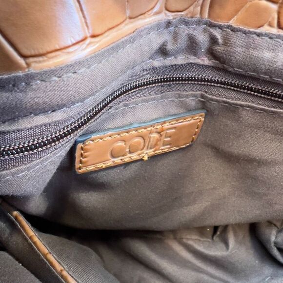 Code Sling Bag Women's Faux Animal Leather Metal Snap Brown Medium Shoulder Bag - Picture 13 of 13